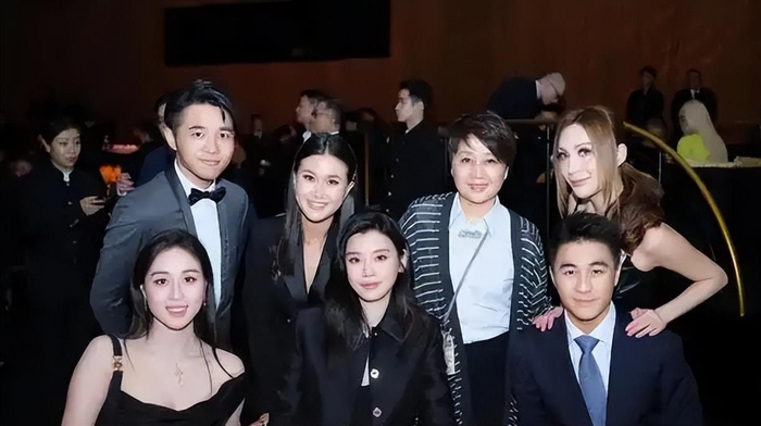  打开网易新闻 查看精彩图片 