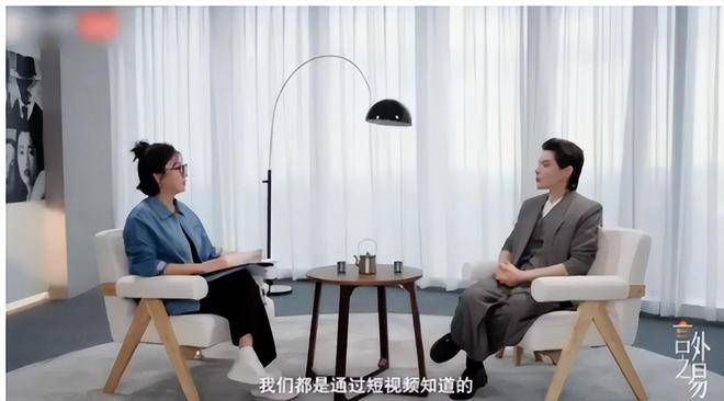 2021年1月9日，夫妻二人在台北为女儿举办百日宴，家庭生活逐渐进入稳定节奏。2022年5月19日，向太再次公布郭碧婷怀上二胎，并透露是男孩的消息；到了2023年6月16日，向佐也分享了儿子周岁宴的照片，家庭结构进一步完整。短短几年时间，从恋爱到成家，再到儿女双全，这段婚姻在外界的注视中一步步走向现实与稳定，也让他们的家庭故事成为公众持续关注的焦点之一。